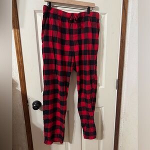 Old Navy Red and Black Checkered Pajama Pants XL